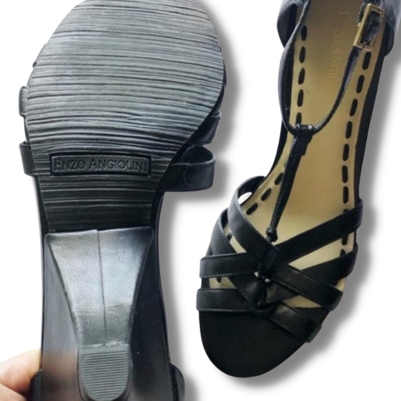 Enzo Angiolini Strappy Peep Toe Sandal - Picture 4 of 5